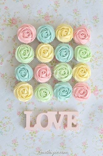 Cute pastel rose cupcakes. Shared by Where YoUth Rise Cupcakes Rosas, Cupcakes Pastel, Cupcakes Amor, Cupcake Rose, Rose Cupcake, Gateau Baby Shower, Bar A Bonbon, Pastel Baby Shower, Pastel Cupcakes