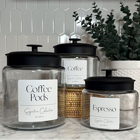 Coffee Bar Black And White, Coffee Jar Ideas, Aesthetic Coffee Bar Home, Coffee Bar In Kitchen Countertops, Coffee And Tea Station Countertop, Coffee Bar Drawer, Coffee Bar Tray Ideas, Contemporary Coffee Bar, Work Coffee Station