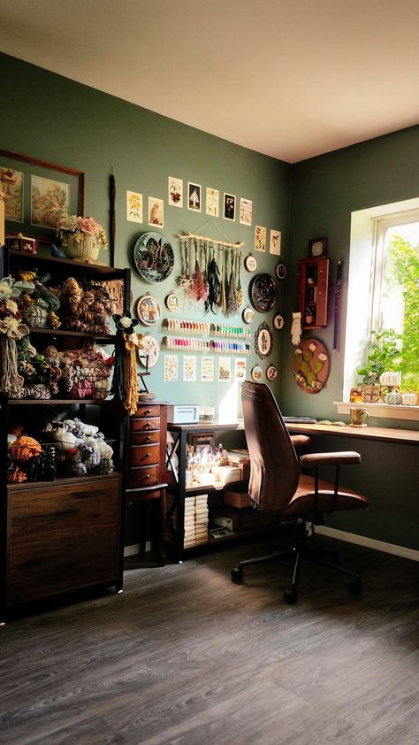 Art Studio Aesthetics - @FinelyTwined Pretty Art Studio, Home Sewing Studio Small Spaces, Retro Art Studio, Fiber Arts Aesthetic, Artist Aesthetic Room Decor, Cottage Core Art Studio, Home Art Studio Setup, Vintage Style Craft Room, Earthy Art Studio