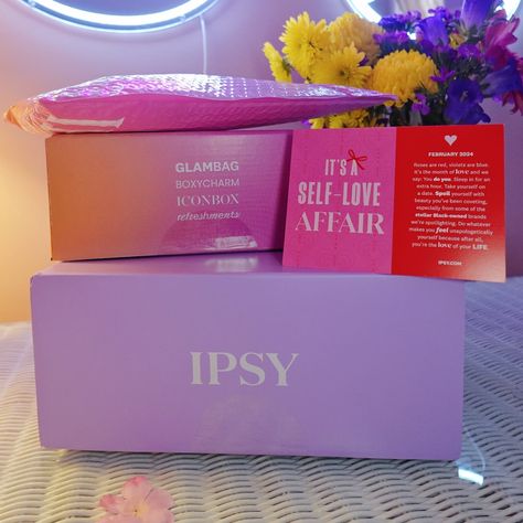 SWIPE to see what's in the @ipsy February Glam Bag, @boxycharm , and #gwenstefani Icon Box 💕✨️ Glam Bag = 5 deluxe samples in a cosmetic bag 👝 Boxycharm = 5 full-size products Icon Box = 8 full-size products Subscribe to IPSY for makeup, skincare, and hair products that are suited to your preferences & needs 👛🩷 https://glnk.io/mz73x/keikosmakeup #giftedbyipsy #ipsyglambag #makeupproducts #beautycollection Ipsy Glam Bag, Cake Face, Glam Bag, Gwen Stefani, Makeup Skincare, Beauty Collection, Christmas Wishlist, Hair Products, Beauty Blogger