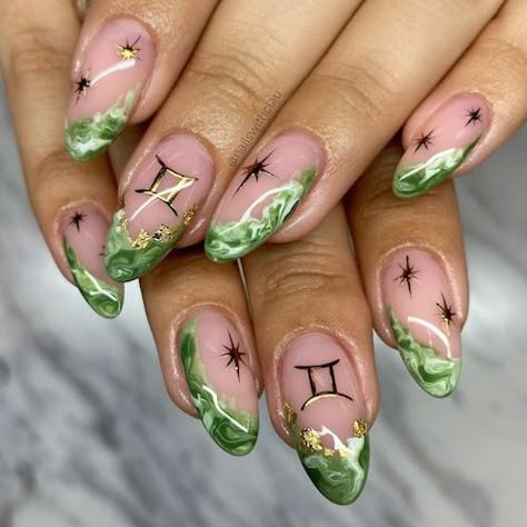 Nails Gemini, Gemini Nails, Zodiac Nail Designs, College Nails, Fresh Hairstyles, Nails Birthday, Birthday Nail, Effortless Waves, Nail Art Diy Easy