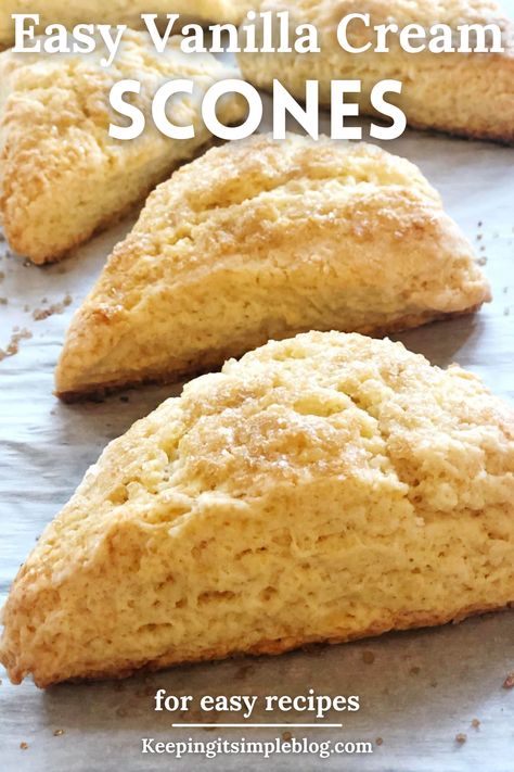 Vanilla Scones, Perfect Scones Recipe, Cream Scones Recipe, Scones Recipe Easy, Scones Easy, Boat Food Ideas, Scones Ingredients, Christmas Baking Recipes, Cream Scones