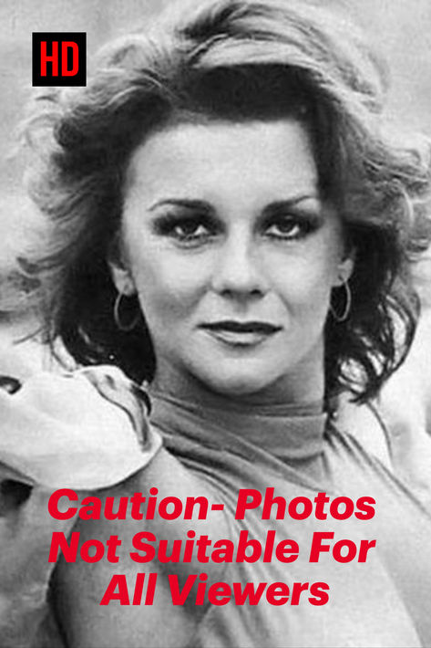Iconic vintage images reveal a different side to the past...one that may not be appropriate for some audiences. Human Anatomy Female, Vintage Photography Women, Life Moves Pretty Fast, Old Hollywood Actresses, Anatomy Models, Ann Margret, Beautiful Women Over 50, Old Hollywood Stars, Hollywood Legends