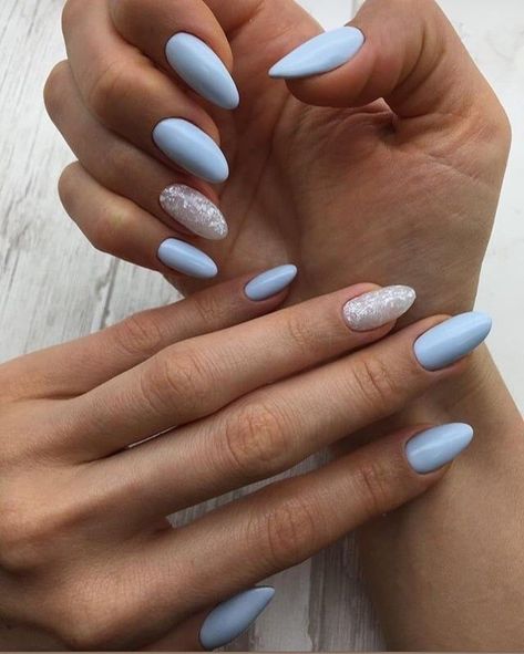 Light Blue Manicure, Blue Manicure, Bday Nails, Blue Gel Nails, Blue Glitter Nails, Unghie Sfumate, Blue Acrylic Nails, Simple Acrylic Nails, Manicure Nails