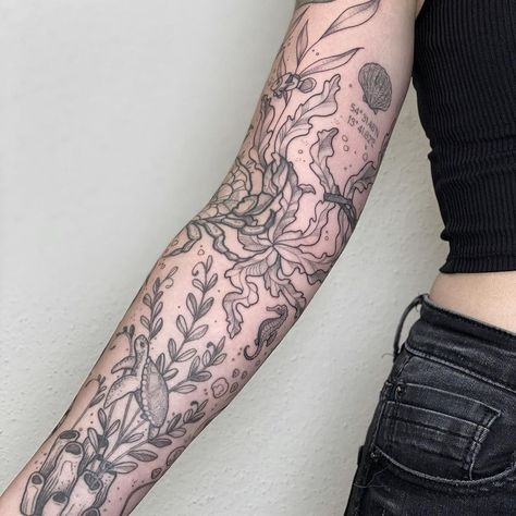 Bubble Filler Tattoo, Half Sleeve Tattoos For Women Lower Arm Ocean, Ecosystem Tattoo Sleeve, Sea Sleve Tattoo, Aquatic Half Sleeve Tattoo, Oceanography Tattoo, Sea Life Arm Sleeve, Ocean Shin Tattoo, Ocean Arm Sleeve Tattoos For Women