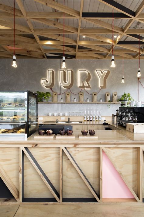 Jury+/+Biasol:+Design+Studio