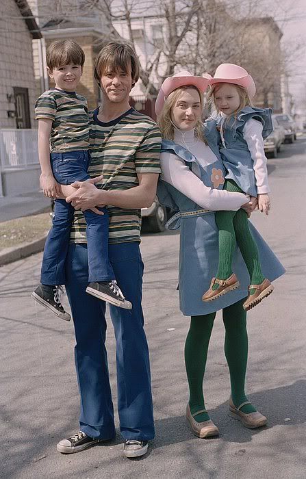 Kate Winslet & Jim Carrey (behind of the scenes of Eternal Sunshine.) Meet Me In Montauk, Michel Gondry, Eternal Sunshine Of The Spotless Mind, The Truman Show, Septième Art, I Love Cinema, Kevin Hart, Jim Carrey, Movie Fashion