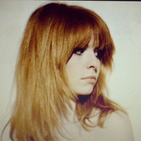 JANE ASHER - 1970.  "THE DEEP END" by Jerzy Skolimowski w/soundtrack by CAN! + Cat Stephens. Jane Asher, Twist