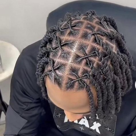 Loc Hairstyles For Men, Twist Hair Men, Loc Colors, Two Strand Twist Hairstyles, Mens Dreadlock Styles, Mens Twists Hairstyles, Hair Twists Black, Short Dreadlocks Styles, Dread Hairstyles For Men