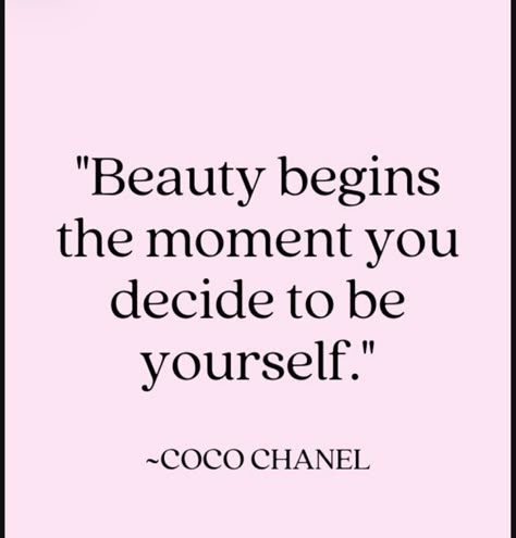 Learn to love yourself. Beauty is in the eye of the beholder🥰🥰 #beauty #selflove #selfworthquotes Love Your Beauty Quotes, Positive Fashion Quotes, Quote About Makeup, Unique Beauty Quotes, Quotes About Beauty Women, Beauty Standards Quotes, Beauty Quotes Deep, Quote About Beauty, Glamour Quotes