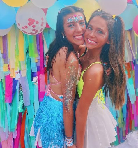 Rave Date Party Sorority, Rave Themed Outfits, Rave Bid Day Theme, Neon Sorority Theme, Rave Sorority Theme, Rave Theme Party Outfit, Rave Outfits Aesthetic, Rave Theme Outfits, Rave Party Theme