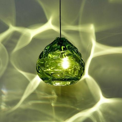 Aesthetic Pendant Lights, Organic Lights, Organic Lamp, Cristal Lamp, Green Glass Lamp, Organic Lighting, Interesting Lighting, Happy Light, Lampe Art Deco