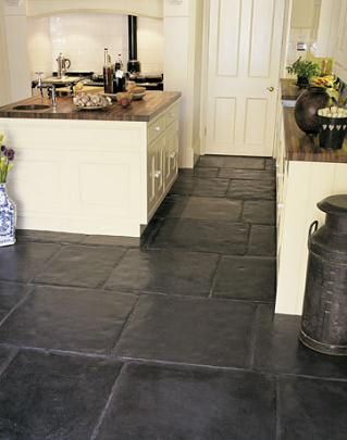 Slate floor Black Slate Floor, Slate Kitchen, Slate Floor, Slate Tile Floor, Dark Wood Kitchens, Cream Kitchen, Flagstone Flooring, Slate Flooring, Slate Tile