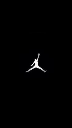 Black Athletic Wallpaper, Apple Watch Wallpaper Basketball, Black Aesthetic Basketball, Cool Basketball Wallpapers Aesthetic, Basketball Black Background, Basketball Asethic Wallpaper, Basketball Widgets Iphone, Basketball Ipad Wallpaper, Wallpaper For Basketball