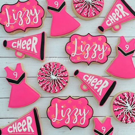 Cheerleading Themed Birthday Party, Cheerleading Cookies Decorated, Cheerleader Cookies Decorated, Cheer Cookies Decorated, Cheer Sugar Cookies, Dance Desserts, Cheer Birthday Party Ideas, Cheerleading Birthday Party Ideas, Football Party Cookies