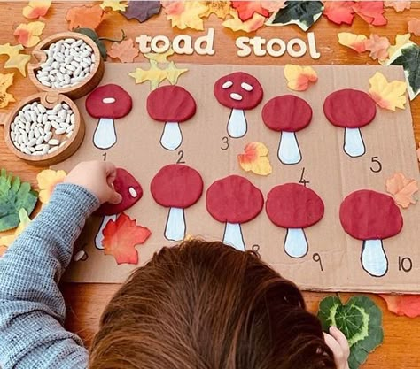 Fall Preschool Activities, Montessori Math, Screen Free Activities, Fall Preschool, Kids Art Class, Autumn Crafts, Montessori Materials, Montessori Activities, Fall Kids