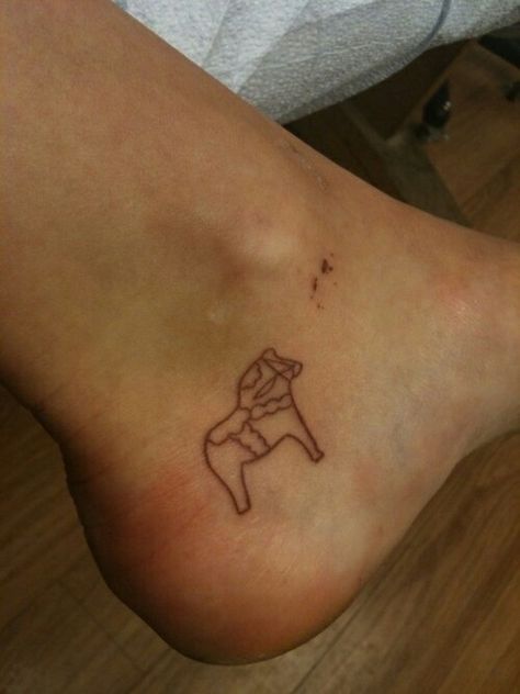 Swedish Dala Horse Tattoo. Simple Swedish Tattoo, Tiny Tattoo Ideas, Horse Tattoo Design, Single Line Tattoo, Meaningful Tattoos For Women, Small Meaningful Tattoos, Tiny Tattoo, Horse Tattoo, Dala Horse