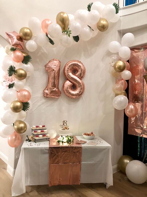 18th birthday party decor Deco Birthday Simple, 18th Birthday Backdrop Ideas, Pink Birthday Theme Decor, 18th Birthday Decorations At Home, Birthday Decoration Ideas At Home Simple, 18th Birthday Celebration Ideas, 18th Birthday Party Decor, Debut Decorations, 18th Party Ideas