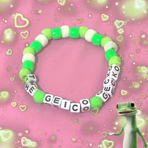 Hello Kitty Kandi Bracelet Tutorial, Funny Rave Kandi, Funny Pony Bead Bracelets, Kandi Braclet Ideas, Kandi Bracelets Ideas Singles, Kandi Bracelets Singles, Single Kandi Ideas, Kandi Sayings, Kandi Phrases