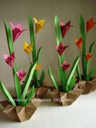 Origami Flower - Lily || how to make Easy Paper Flowers Oriental Lily ||Diy Paper Flowers Lilly Paper Origami Flowers, Origami And Quilling, Origami And Kirigami, Easy Paper Flowers, Origami Paper Art, Origami 3d, Cool Paper Crafts, Seni Origami, Paper Flowers Craft