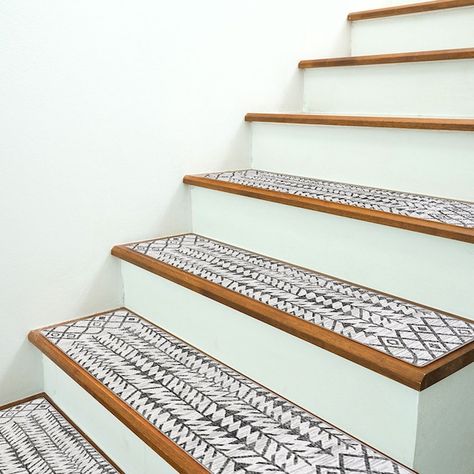 RugsForSteps - Etsy UK Landing Rug, Patterned Stair Carpet, Bed Stairs, Stair Mats, Stair Tread Rugs, Low Bed, Stair Tread, Sound Absorbing, House Stairs