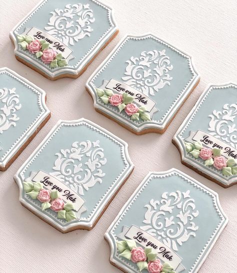 Royalbites | Sugar Cookie Artist (@royalbites) • Instagram photos and videos Bridal Shower Cookies, Cookie Business, Shower Cookies, Flower Cookies, Wedding Cookies, With Mom, Icing Cookies, Royal Icing Cookies, Cookie Designs