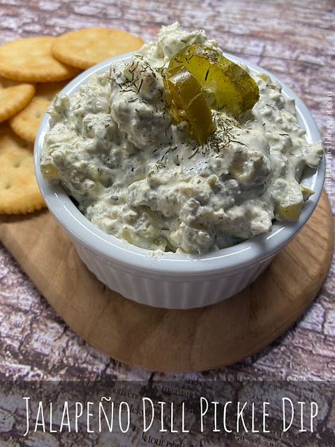 Spicy Dill Pickle Dip Recipe, Spicy Pickle Dip, Pickled Jalapeño Dip, Dill Pickle Dip Recipe, Jalapeno Dip Recipes, Dill Pickle Dip, Dill Potatoes, Potato Chip Recipes, Pickle Dip