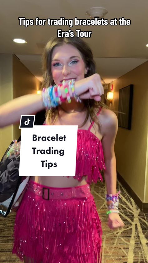 Bracelet Trading Eras Tour, Bracelets For Eras Tour, Eras Tour Trading Bracelets, Eras Tour Bracelet Trading, Eras Film Outfits, Outfits For Eras Tour Movie, How To Make Eras Tour Friendship Bracelets, Eras Tour Friendship Bracelets Tutorial, Eras Tour Film Bracelets