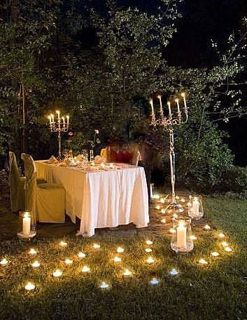 This gives date night dinner a new meaning. Forest Date Night, Romantic Backyard Dinner For Two, Outdoor Romantic Dinner For Two, Date Night Background, Backyard Dinner Date, Garden Date Night, Pool Date Night, Backyard Date Night, Romantic Dinner Outside