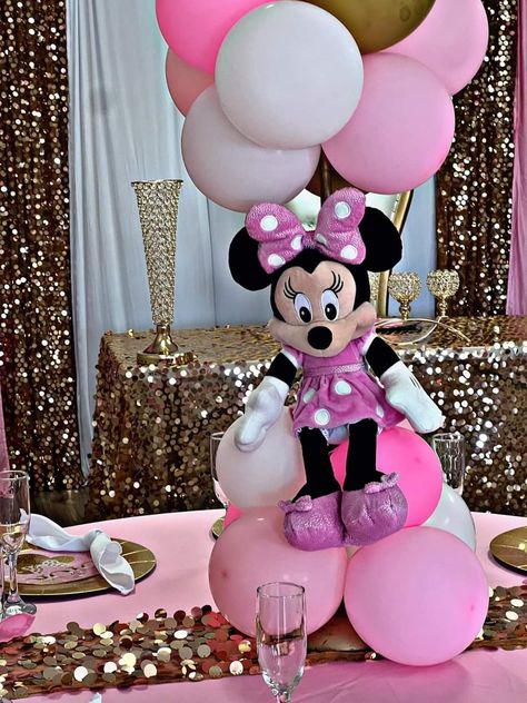 My Minnie Mouse Themed Baby Shower #itzleetababy Minnie Baby Shower Ideas, Minnie Mouse Baby Shower Ideas, Minnie Baby Shower, Minnie Mouse Birthday Theme, Minnie Mouse Theme Party, Minnie Mouse Birthday Decorations, Minnie Birthday Party, Minnie Mouse Theme, Minnie Birthday