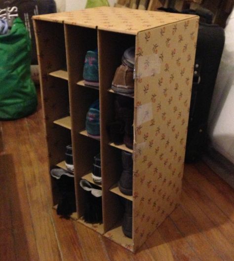 Image Diy Box Organizer, Living Room Units, Dollar Store Diy Decorations, Platform Bedroom, Cardboard Recycling, Card Box Holder, Shelves Storage, Box Shelves, Cardboard Paper