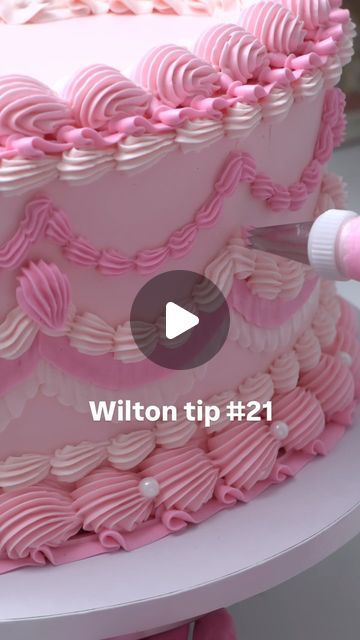 Cake Border Ideas, Number One Cake, Wilton Tips, Cake Borders, Edible Pearls, Wilton Cake Decorating, Wilton Cakes, Hot Pink Color, Heart Cake