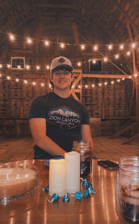 Country life | country boyfriend | date night | summer night | old barn | barn lights | couple stuff | date ideas | Country Date Ideas, Country Date Night, Boyfriend Date Night, Country Boyfriend, Boyfriend Date, Date Night Summer, Country Couple Pictures, Country Dates, Country Couple