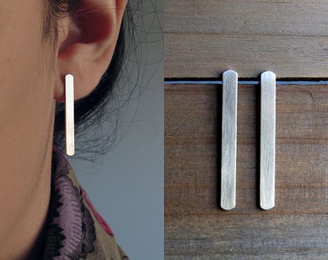 Earrings Edgy, Long Bar Earrings, Earrings Bar, Silversmithing Jewelry, Edgy Earrings, Surgical Steel Earrings, Bar Studs, Statement Drop Earrings, Steel Earrings