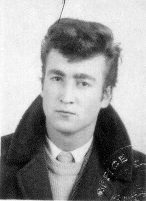 Young John Lennon, Beatles Quotes, Teddy Boy Style, Beatles Cartoon, Teddy Boy, Liverpool Legends, John Lennon And Yoko, Julian Lennon, Beatles Photos