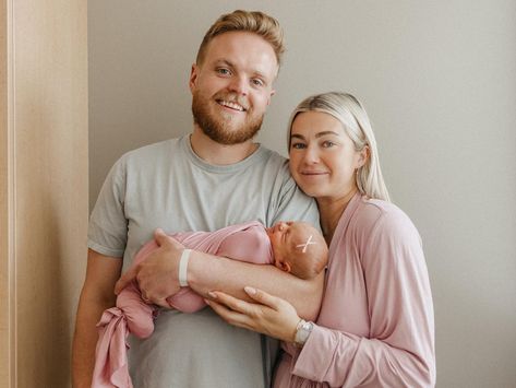 Dancing with the Stars' pro Lindsay Arnold has revealed her sweet daughter's name and her "very scary and shocking" birth story. #DWTS #TheBachelor #DancingwiththeStars #LindsayArnold #WitneyCarson #MattJames #JennaJohnson #EmmaSlater Lindsay Arnold, Emma Slater, Jenna Johnson, Witney Carson, Birth Story, Birth Stories, Very Scary, Expecting Baby, Baby Sister