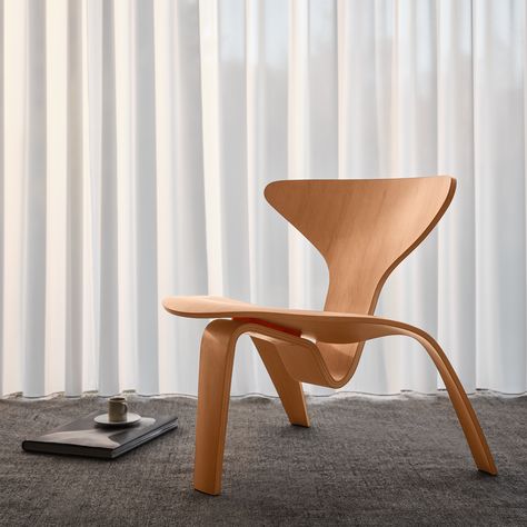 The PK0 A™ Chair has a striking silhouette and modern presence. This skillfully curved chair – now reissued in Oregon pine – is a functional sculpture and a seminal piece of design history.

#interiordesign #architecture #suiteny #nycdesign #contemporary #suitenewyork  #luxuryfurniture #highendfurniture #iotw #luxuryfurnishings #MCM #mcmfurniture #fritzhansen #PK0AChair #pinechair #madeindenmark #danishdesign Curved Chair, Iconic Furniture, Nyc Design, Mid Century Chair, Fritz Hansen, Furniture Designer, Kids Nursery Decor, Nursery Furniture, Nordic Design