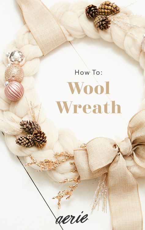 Wool Roving Wreath, Wool Wreath Diy, Wool Wreath, Winter Wreath Diy, Roving Yarn, Roving Wool, Yarn Wreath, Yarn Skein, Home For The Holidays