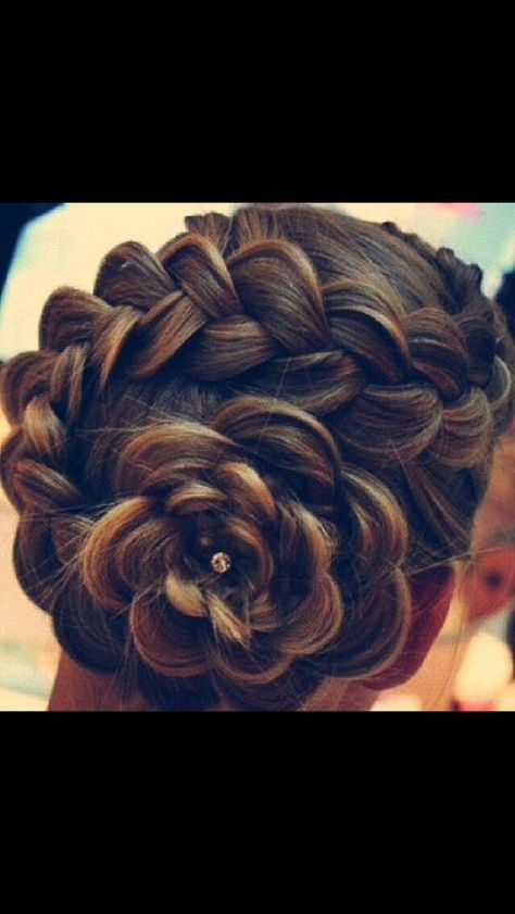 Nice for bridesmaids Fancy Braids, Flower Braids, Fancy Hairstyles, Hairstyles Ideas, Homecoming Hairstyles, Hair Dos, Gorgeous Hair, Up Hairstyles, Kids Hairstyles