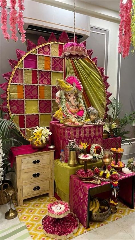 At last, the eagerly awaited Bappa setup is here! It’s been a week of hard work, visualizing, and conceptualizing this beautiful arrangement for Bappa, and he’s finally here for his annual visit. The entire decoration exudes grace and devotion. 🙏🌟 #GanpatiBappa #FestiveDecor #AnnualVisit Please do let me know how you all liked the warm welcome for Bappa. May Bappa bless you all abundantly. Show your love and seek blessings from Bappa - GANPATI BAPPA MAURYA 🙏❤️ #ganeshutsav #ganpatidecoration Ganpati Bappa Theme Decoration, Beautiful Ganpati Decoration, Gangaur Decoration Ideas, Ganpati Pooja Decoration At Home, Innovative Ganpati Decoration Ideas, Home Ganesha Decoration, Ganpati Decoration At Home 2023, Ganpati Decoration At Home 2024, Ganpati Decoration At Home Video