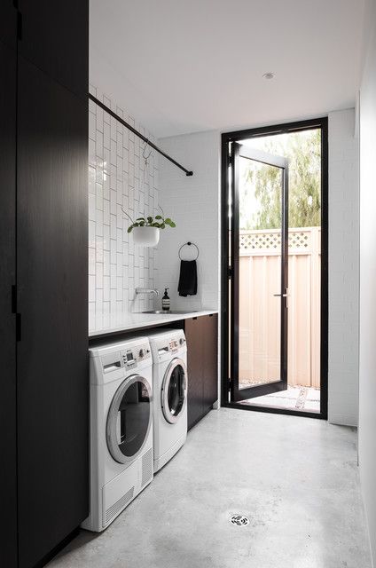 Laundry Bathroom Combo, Organization Laundry Room, Outdoor Laundry Rooms, Organization Laundry, Laundy Room, Laundry Room Wallpaper, Grey Street, Garage Laundry, Dream Laundry Room