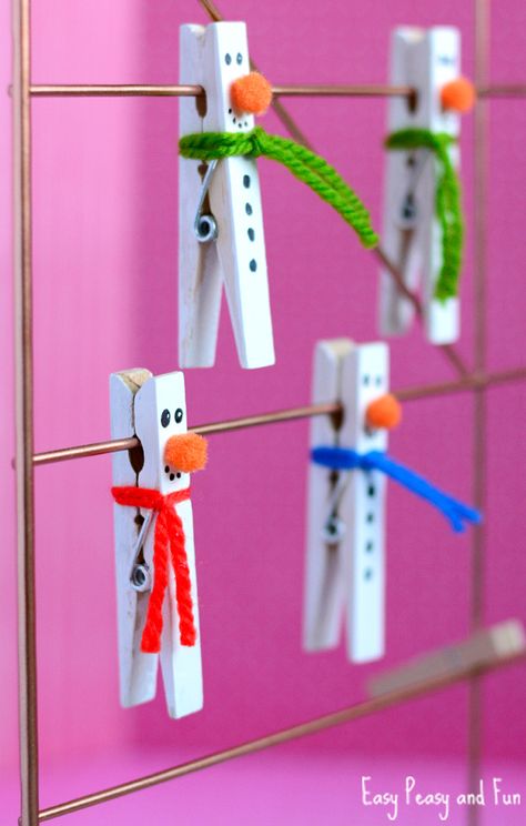 Clothespin Snowman Craft for Kids - Fun Snowman Crafts for Kids to Make Diy Christmas Gifts From Students To Parents, Diy Ornaments Kids Easy, Crafts 2023, Diy Jul, Christmas Crafts For Kids To Make, Penny Pincher, Clothes Pin Crafts, 100 Dollar, Snowman Crafts