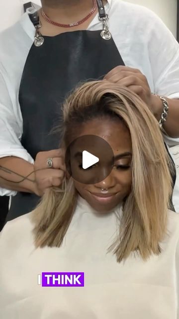 Sandstone Blonde Hair, Ash Blonde Dark Skin, Ash Blonde On Dark Skin Black Women, Natural Hair Dye Ideas For Black Women, Blonde Balayage Black Women, Blonde For Dark Skin, Blonde Natural Hair, Ash Blonde Highlights, Ash Brown Hair