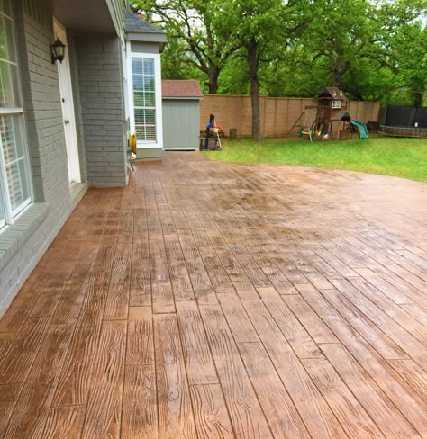 Stamped concrete designs are able to provide the same beauty of a real wood deck. Wood Stamped Concrete, Stamped Concrete Designs, Concrete Deck, Cement Patio, Concrete Patio Designs, Concrete Patios, Stamped Concrete Patio, Wood Patio, Decks Backyard