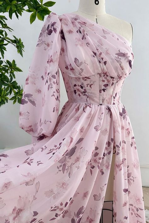 Premier Dress, Floral Print Chiffon Dress, Cape Fashion, 2024 Prom, Womens Trendy Dresses, Print Chiffon Dress, Gown Inspiration, Floral Chiffon Dress, Floral Gown