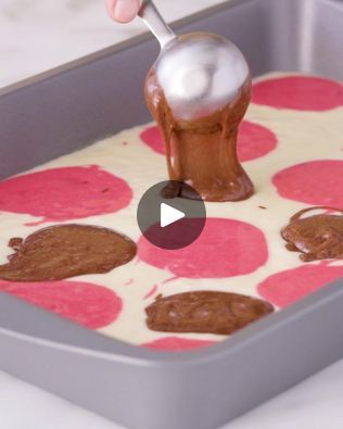 44K views · 401 reactions | Neapolitan Sheet Cake | Marble cake gets an upgrade with this sweet sheet cake swirled with Neapolitan flavors. Neapolitan Sheet Cake recipe:... | By Betty Crocker | Facebook Neapolitan Sheet Cake, Chocolate Strawberry Marble Cake, Neapolitan Cake Recipe, Sheet Cake Frosting, Half Sheet Cake Recipe, Cake Marble, Strawberry Sheet Cakes, Neapolitan Cake, Half Sheet Cake