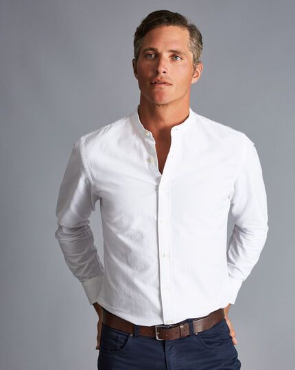 Collarless Shirt Men, Charles Tyrwhitt Shirt, Outfits Sommer, Mandarin Collar Shirt, Collar Shirt Men, Collarless Shirt, White Linen Shirt, Lightweight Blazer, Charles Tyrwhitt