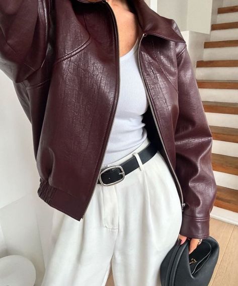 Maroon Leather Jacket Outfit, Burgundy Leather Jacket Outfit, Leather Moto Jacket Outfit, Moto Jacket Outfit, Maroon Leather Jacket, Burgundy Leather Jacket, Maroon Jacket, Burgundy Jacket, Winter Fashion Outfits Casual