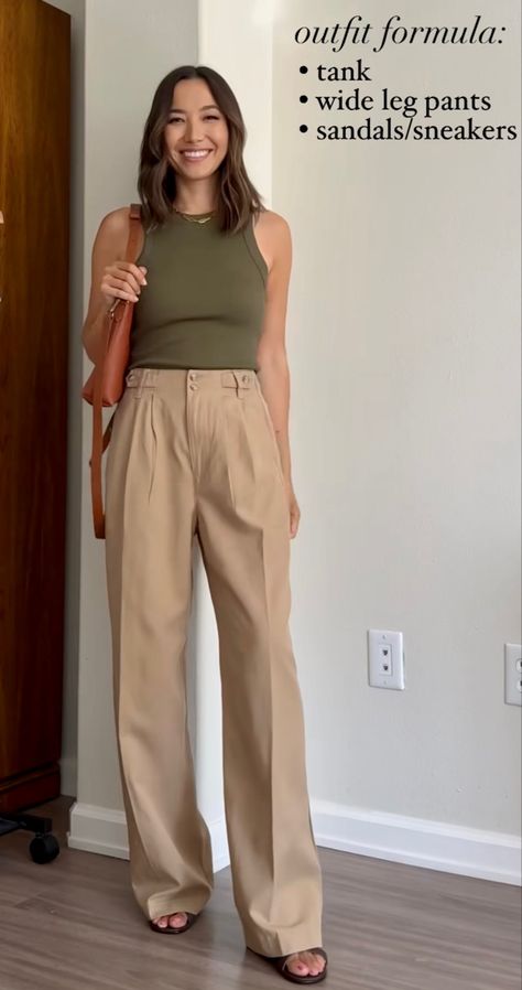 Creme Pants Outfit, Nude Pants Outfit, Wide Pants Outfit, Jeans And Sneakers Outfit, High Waisted Jeans Outfit, Casual Oufits, Summer Office Outfits, Classic Style Outfits, Office Outfits Women