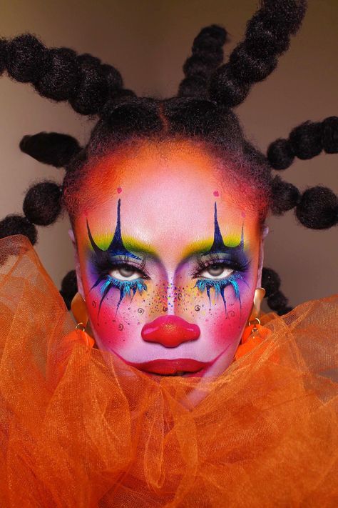 I’m a beast, from di West Indies 🇯🇲 on Twitter: "Bianka, you’re such a f*ckn CLOWN 🤡 Top lashes @bewispyy JCG bottom lashes Kandre ( cut into peices ) Ig @beautybybb_… https://t.co/ZIyP2XycMI" Clown Hair, Cute Clown Makeup, Creepy Makeup, Bottom Lashes, Drag Make-up, Orange Makeup, Punk Makeup, Drag King, Drag Makeup